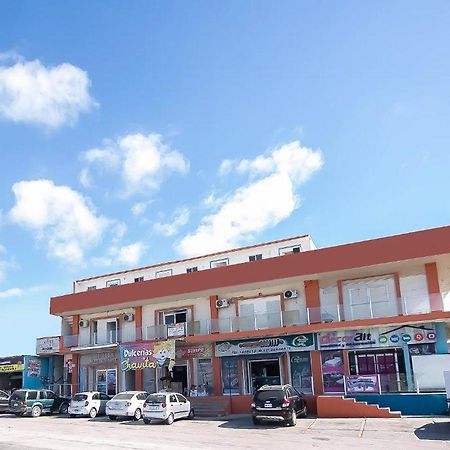 Oyo Hotel Plaza Las Torres, カボ・サン・ルーカス エクステリア 写真